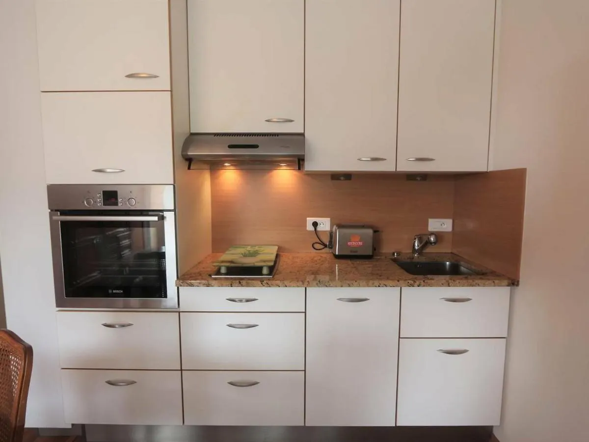 Studio 2* Avec Parking, Balcon Et A 50M De La Plage De Benodet - Fr-1-481-93