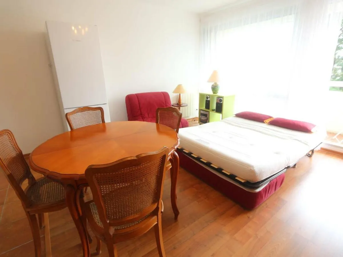 شقة Studio 2* Avec Parking, Balcon Et A 50M De La Plage De Benodet - Fr-1-481-93