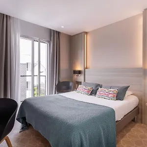 Le Cornouaille & Hotel